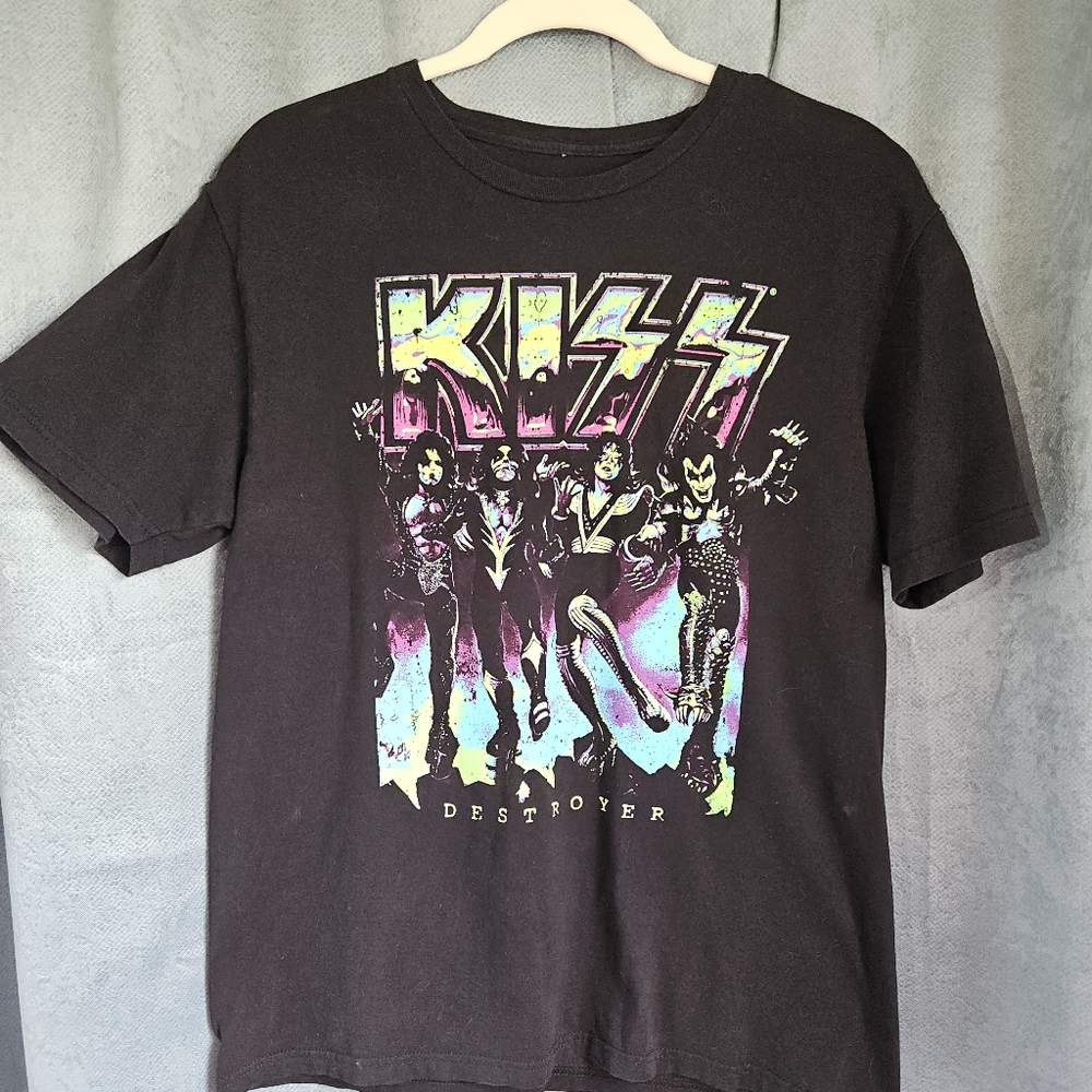 Kiss Black and Purple Short Sleeve Tee with Holographic Design